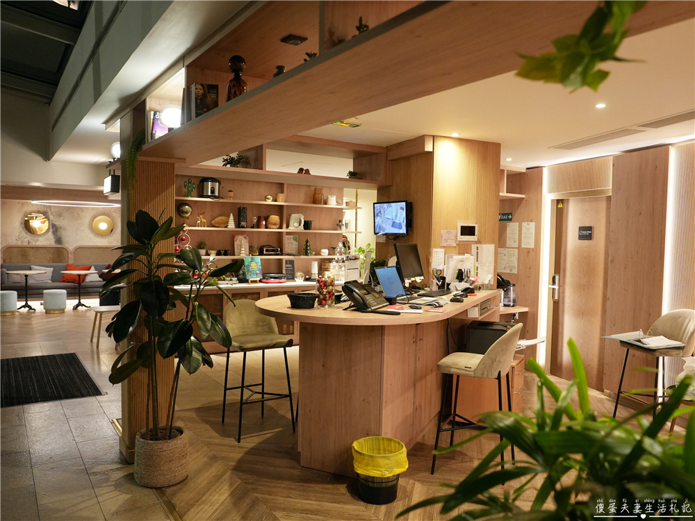 【法國巴黎住宿】『巴黎歌劇院阿德吉奧公寓酒店 / Aparthotel Adagio Paris Op&eacute;ra』歌劇院旁高CP值公寓式飯店！逛街方便、房間寬敞還有簡易廚房及浴缸~ @傻蛋夫妻生活札記