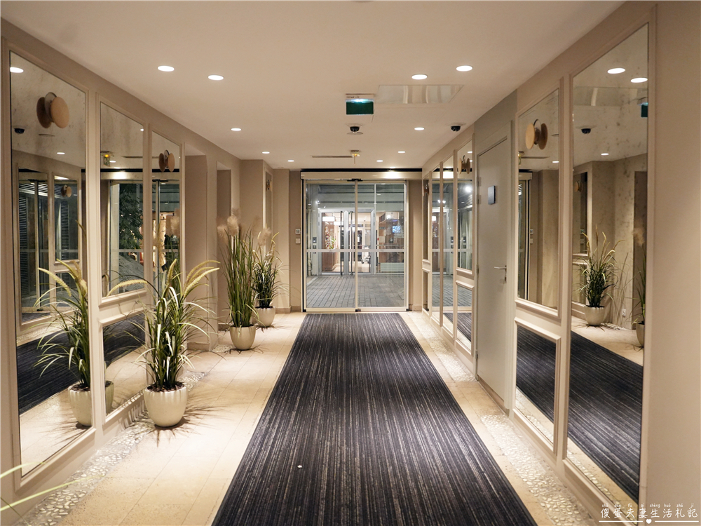 【法國巴黎住宿】『巴黎歌劇院阿德吉奧公寓酒店 / Aparthotel Adagio Paris Op&eacute;ra』歌劇院旁高CP值公寓式飯店！逛街方便、房間寬敞還有簡易廚房及浴缸~ @傻蛋夫妻生活札記