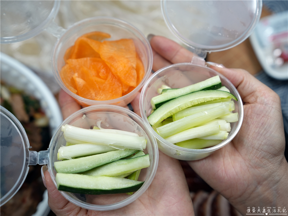 【台中太平美食】『鴨大哥港式脆皮烤鴨-太平育賢店』港式脆皮烤鴨一鴨三吃！鹹酥鴨、炒鴨架、片鴨一次滿足~~ @傻蛋夫妻生活札記