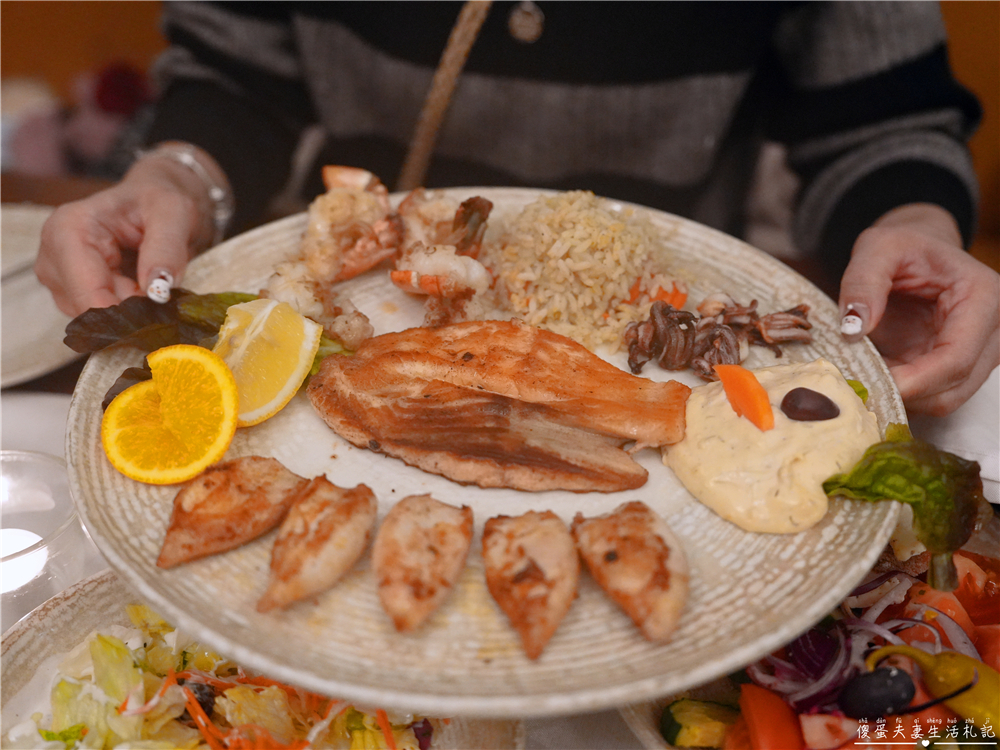 【奧地利薩爾茲堡美食】『Restaurant IRODION』烤肉、海鮮一次滿足!超人氣希臘料理餐廳~~ @傻蛋夫妻生活札記 【奧地利薩爾茲堡美食】『Restaurant IRODION』烤肉、海鮮一次滿足!超人氣希臘料理餐廳~~ @傻蛋夫妻生活札記