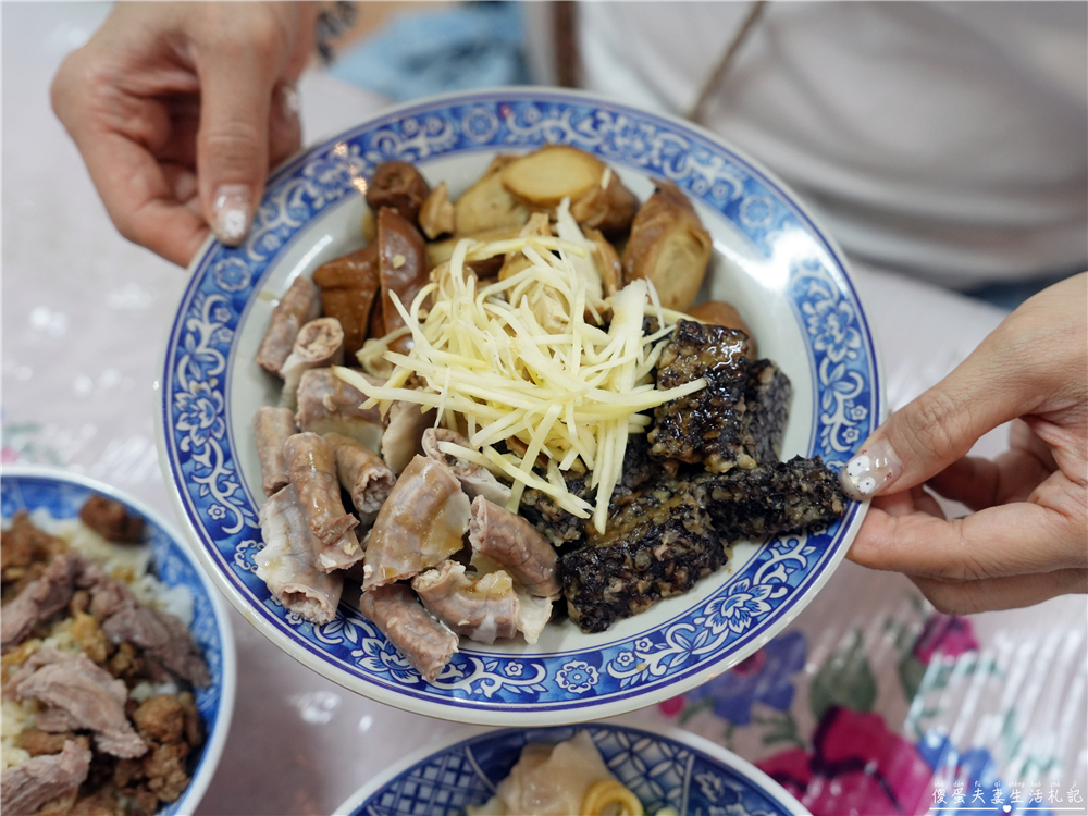 【苗栗市美食】『頭屋豬頭肉麵-火旁人市集』不用跑頭屋！苗栗市也能吃到招牌豬頭肉麵！ @傻蛋夫妻生活札記