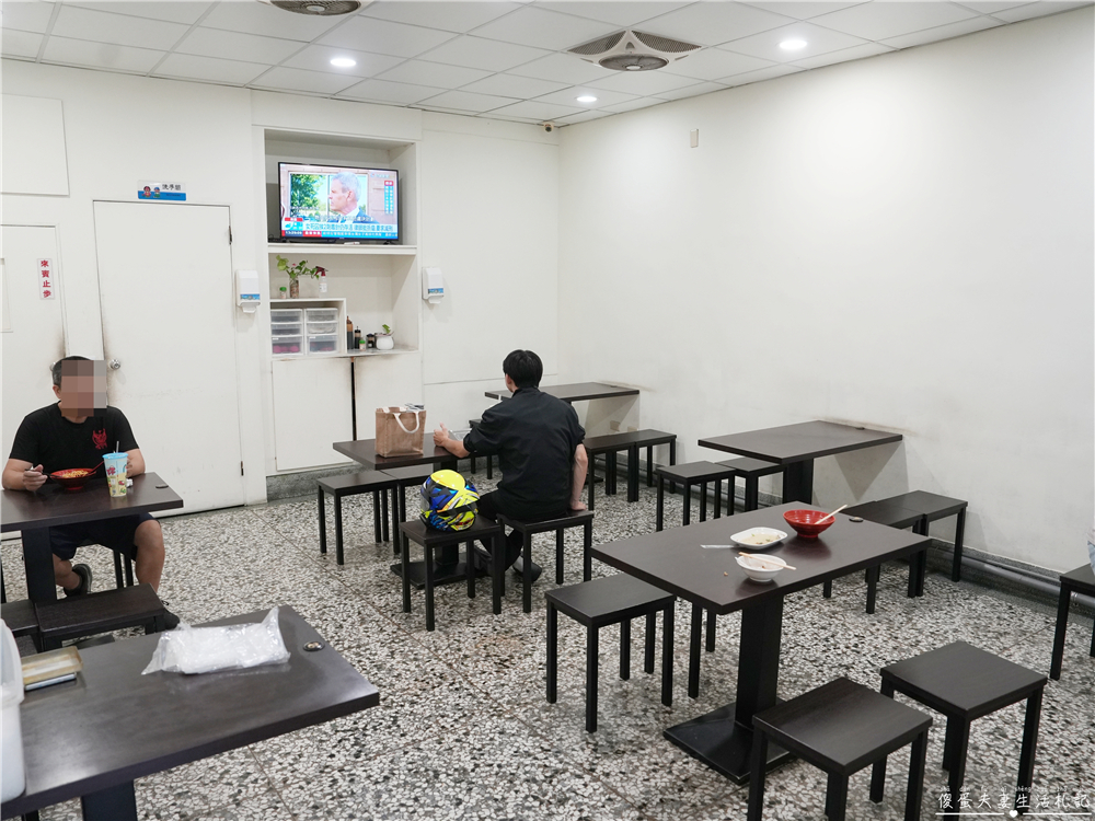【苗栗市美食】『新竹吳家鴨香飯-苗栗店』涮嘴鴨肉小吃!苗栗地方法院附近的人氣鴨肉小吃專賣店~ @傻蛋夫妻生活札記 【苗栗市美食】『新竹吳家鴨香飯-苗栗店』涮嘴鴨肉小吃!苗栗地方法院附近的人氣鴨肉小吃專賣店~ @傻蛋夫妻生活札記
