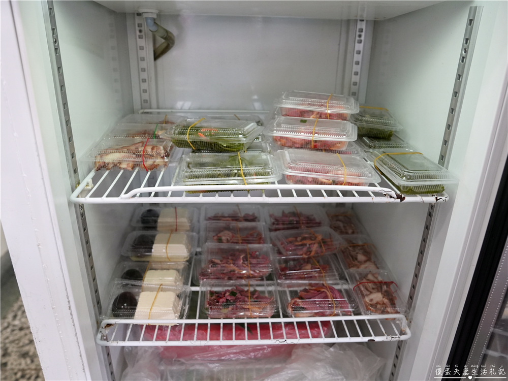 【苗栗市美食】『新竹吳家鴨香飯-苗栗店』涮嘴鴨肉小吃!苗栗地方法院附近的人氣鴨肉小吃專賣店~ @傻蛋夫妻生活札記 【苗栗市美食】『新竹吳家鴨香飯-苗栗店』涮嘴鴨肉小吃!苗栗地方法院附近的人氣鴨肉小吃專賣店~ @傻蛋夫妻生活札記
