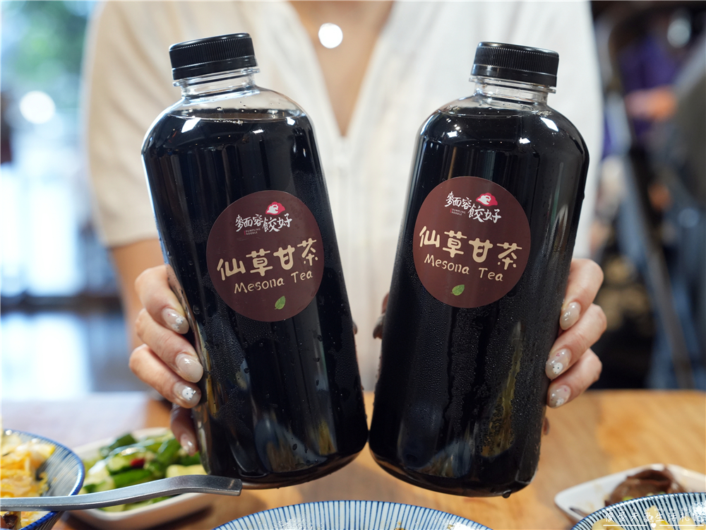 【苗栗頭份美食】『麵容餃好-頭份店』超美文青老宅風小吃！國宴客家乾板條、嫩煎古早味排骨湯麵、古早味肉燥飯通通都是招牌~ @傻蛋夫妻生活札記