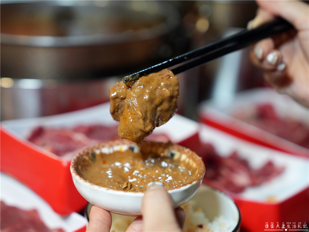 【桃園中壢美食】『大漠紅頂級蒙古鍋-中壢店』講究不將就！吃到飽也能有高品質！中壢超夯火鍋吃到飽~~ @傻蛋夫妻生活札記