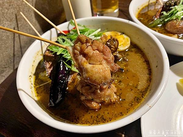 【日本北海道。美食】『Suage+湯咖哩Soup Curry』札幌必吃的超人氣在地美食！ @傻蛋夫妻生活札記