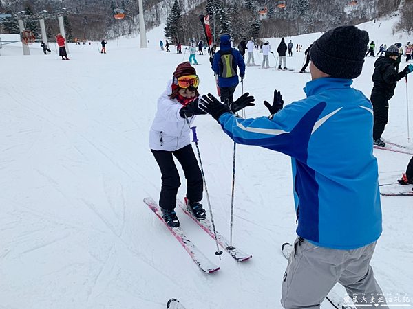 【日本北海道。滑雪】『札幌國際滑雪場』札幌超人氣滑雪場之滑雪初體驗！ @傻蛋夫妻生活札記