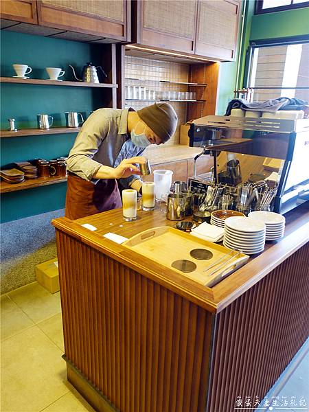 【苗栗市。美食】『沛克咖啡』輕鬆舒適~風格典雅的自家烘焙咖啡廳！ @傻蛋夫妻生活札記